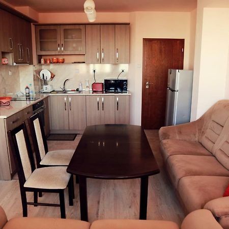 Apartment Lozengrad พลอฟดิฟ ภายนอก รูปภาพ