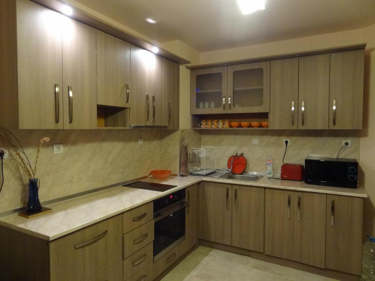 Apartment Lozengrad พลอฟดิฟ ภายนอก รูปภาพ